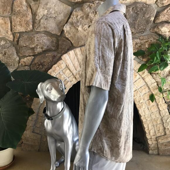 Eddie Bauer Leaf Print Button Down Cotton Short Sleeve Shirt Men's Size TL - Picture 2 of 7